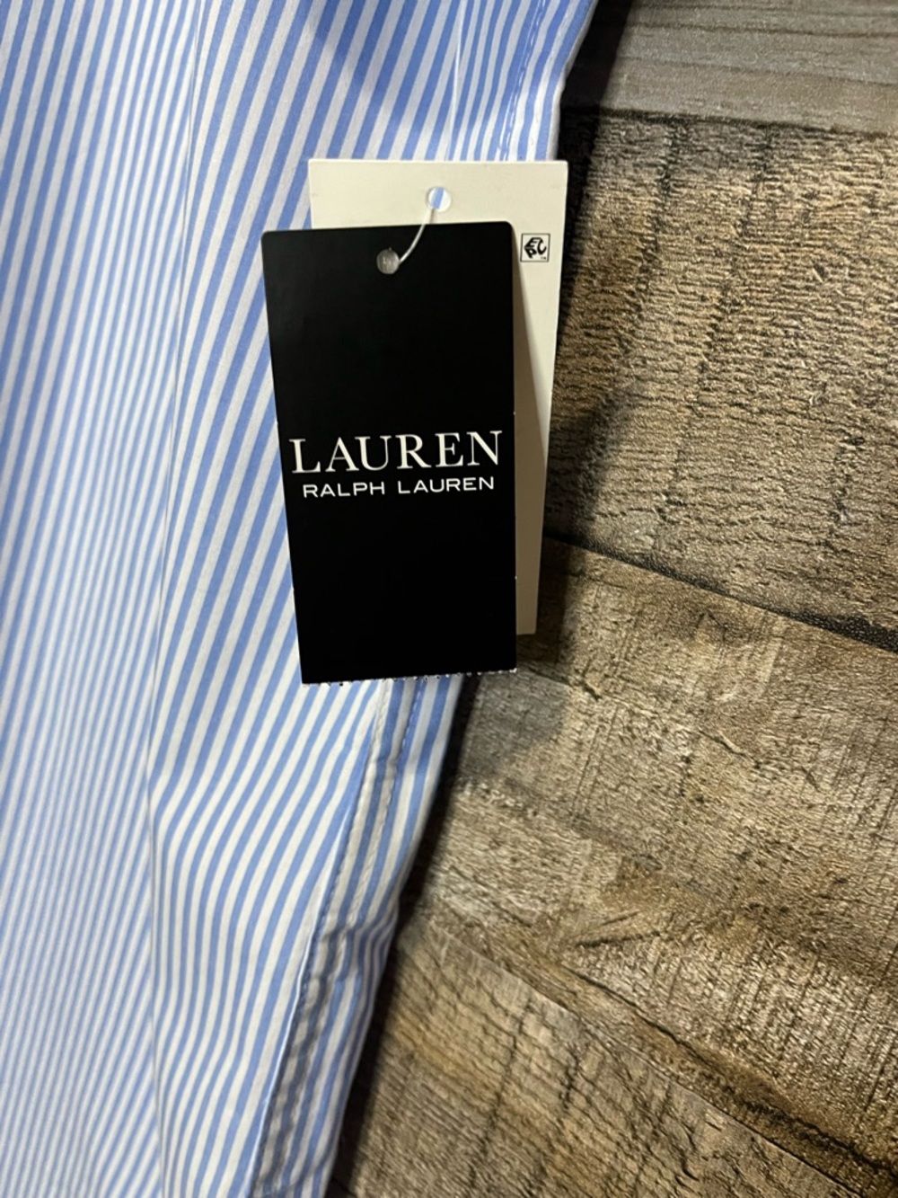 NWT Lauren Ralph Lauren Women’s Sleepshirt in a blue/white stripe pattern. - Picture 4 of 8